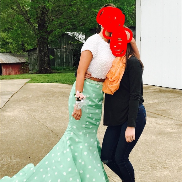 Sherri Hill prom dress - Picture 2 of 5